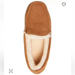 Dluxe by Dearfoams Genuine Shearling Brown SLIPPERS with rubber bottoms. Size 13